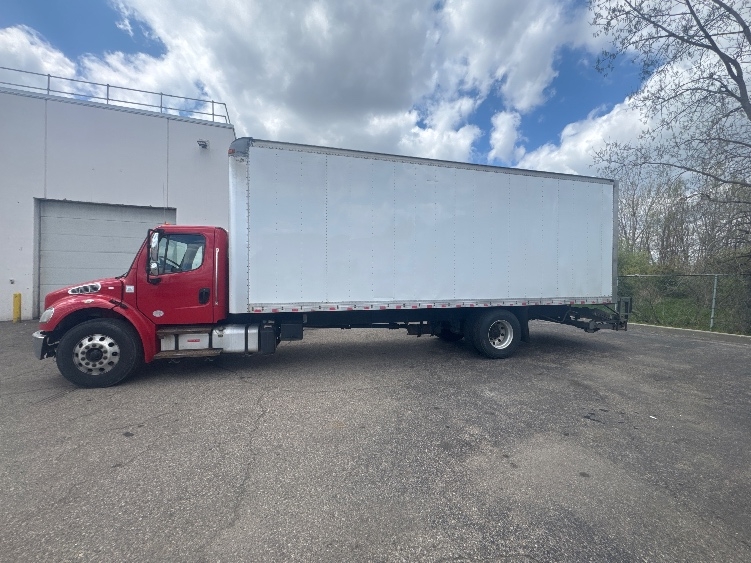 2020 Freightliner eM2 in Plymouth, MI — photo 4
