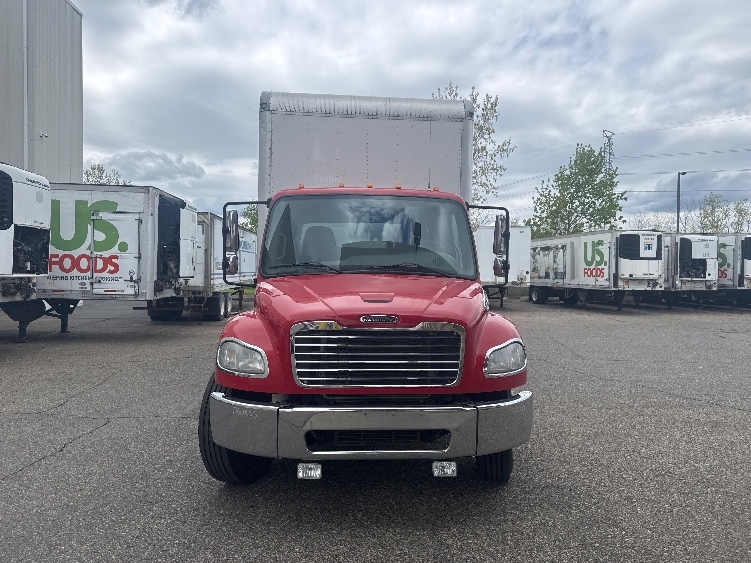 2020 Freightliner eM2 in Wixom, MI — photo 2