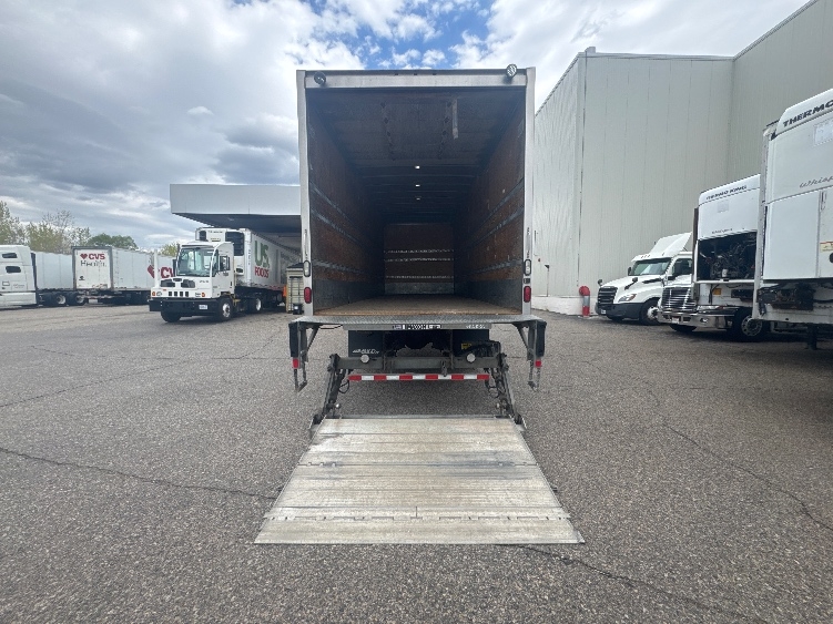 2020 Freightliner eM2 in Wixom, MI — photo 9