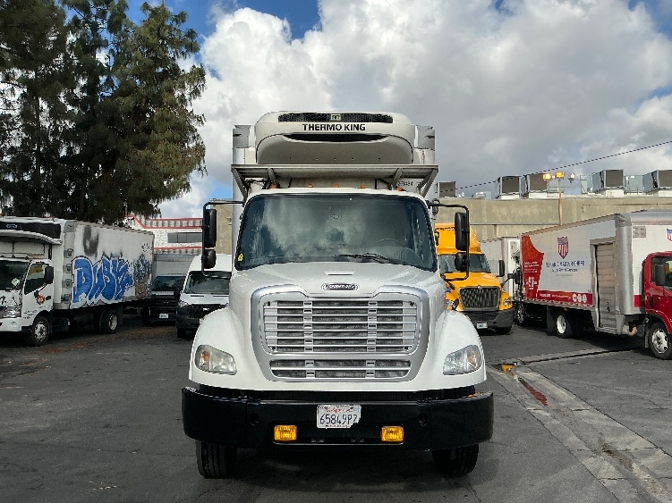 2019 Freightliner M2 112 in Torrance, CA — photo 2