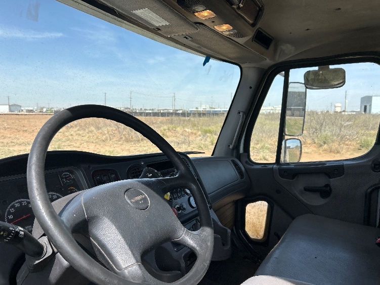 2019 Freightliner M2 112 in Odessa, TX — photo 10