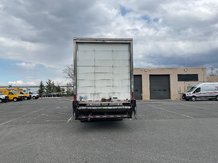 2019 Freightliner M2 106 in Millville, NJ — photo 7