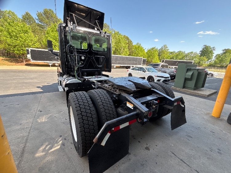 2019 Freightliner Cascadia in Concord, NC — photo 5