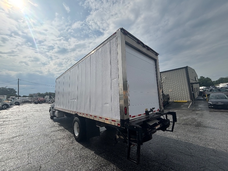 2019 Hino 268 in Atlanta (Forest Park), GA — photo 6