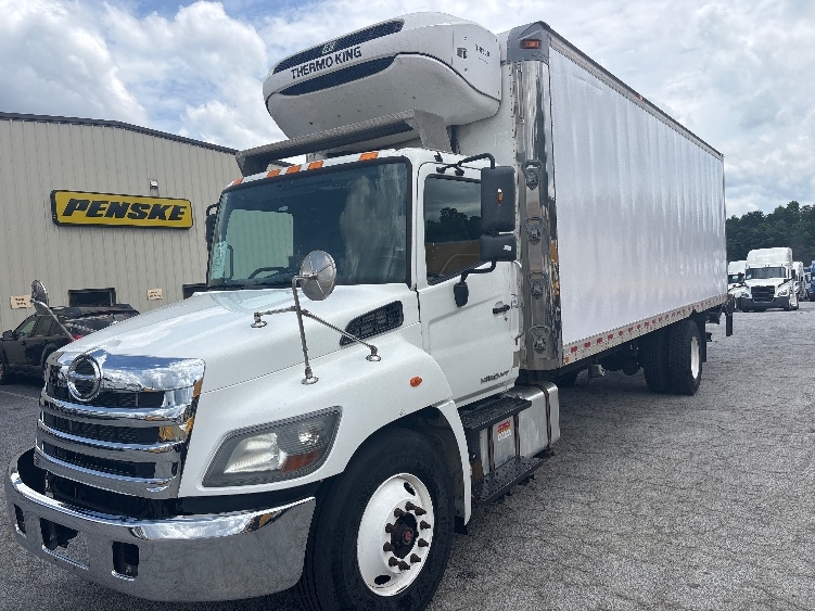 2019 Hino 268 in Atlanta (Forest Park), GA — photo 3