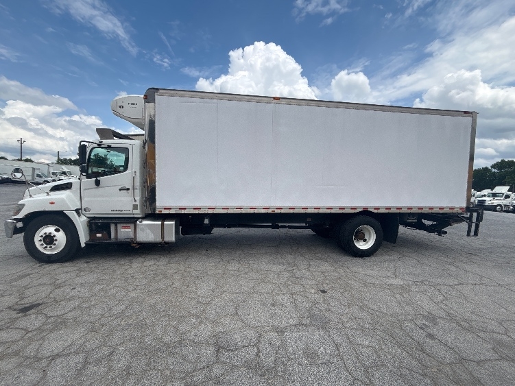 2019 Hino 268 in Atlanta (Forest Park), GA — photo 4