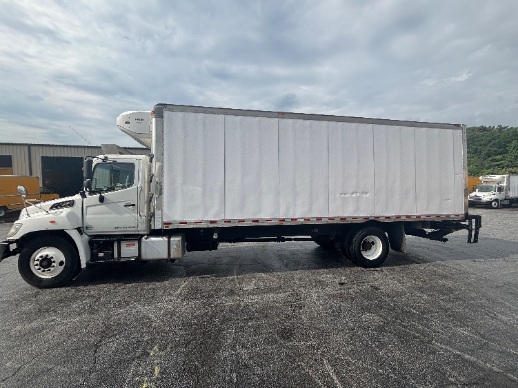 2019 Hino 268 in Atlanta (Forest Park), GA — photo 4