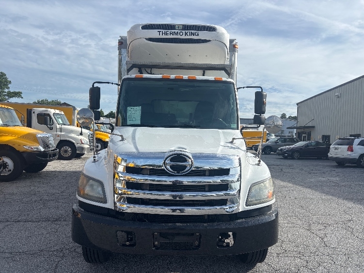 2019 Hino 268 in Atlanta (Forest Park), GA — photo 2