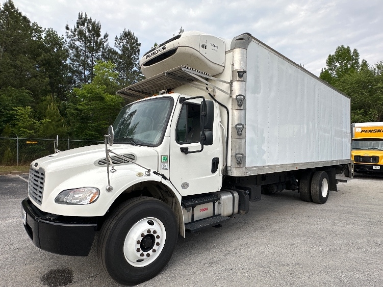 2019 Freightliner eM2 in Forest Park, GA — photo 3