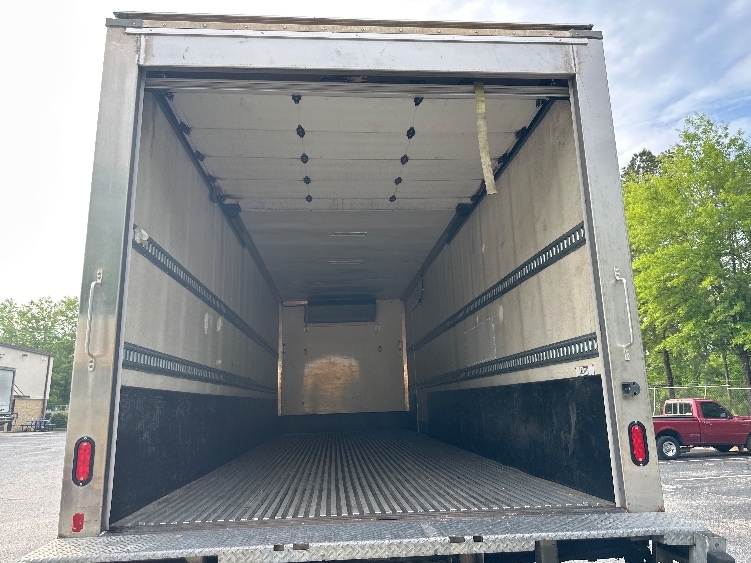 2019 Freightliner eM2 in Forest Park, GA — photo 8