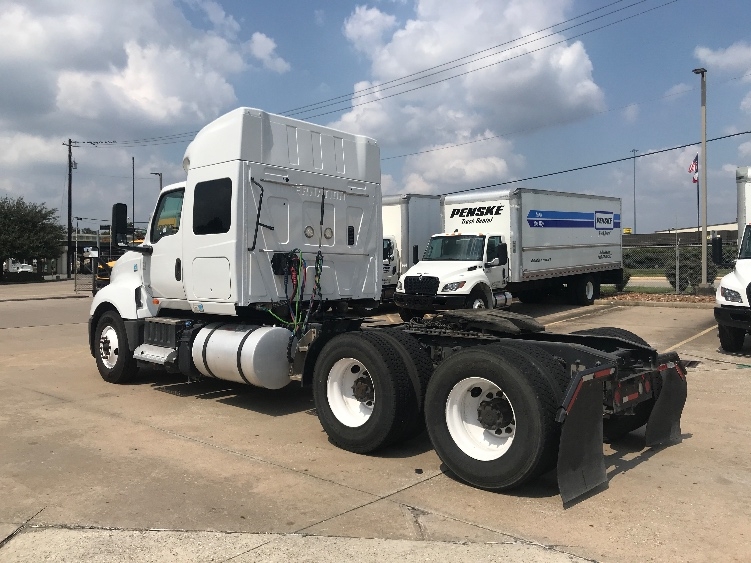 2019 International LT in Houston, TX — photo 5