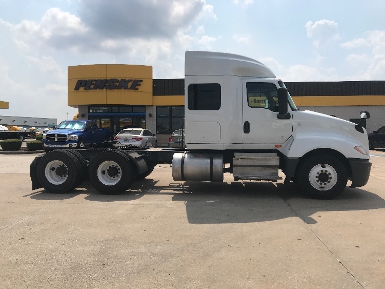 2019 International LT in Houston, TX — photo 8