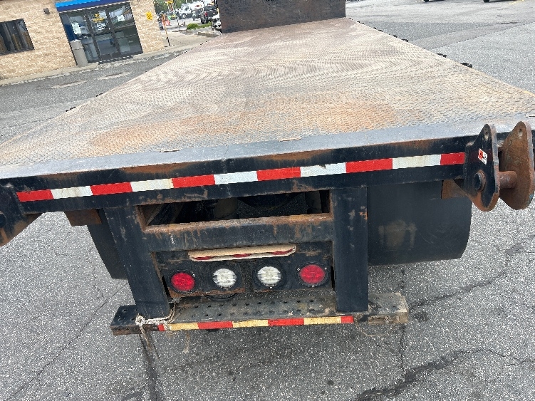 2019 Freightliner M2 106 in Chicopee, MA — photo 10
