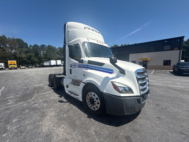2020 Freightliner Cascadia