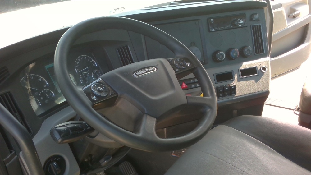 2020 Freightliner Cascadia in Boaz, AL — photo 10