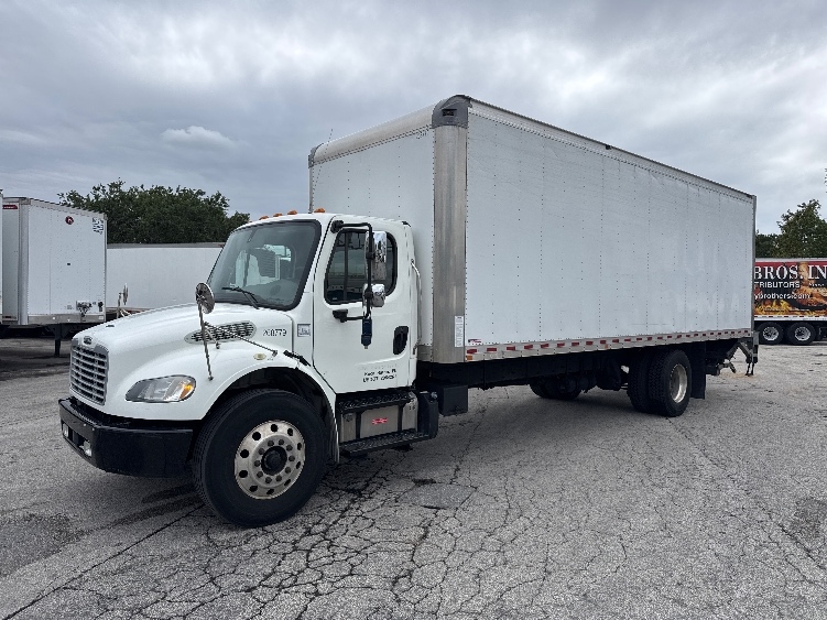 2019 Freightliner eM2 in Pompano Beach, FL — photo 3