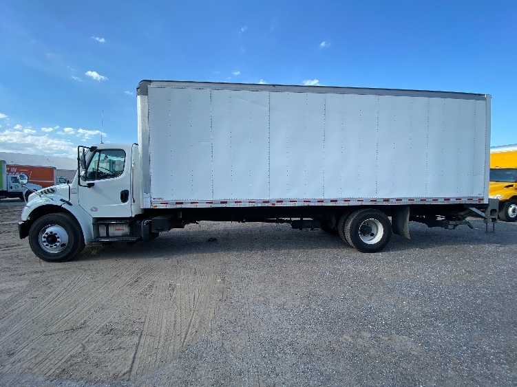 2019 Freightliner eM2 in Ocala, FL — photo 4