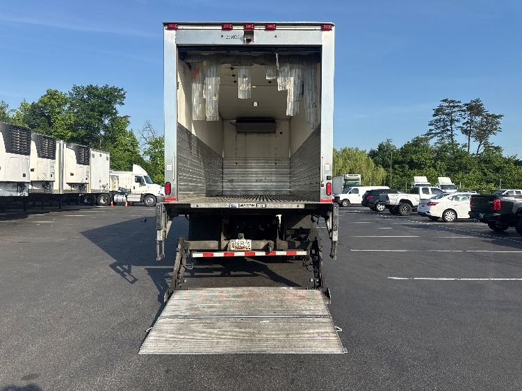 2019 Freightliner eM2 in Jessup, MD — photo 9
