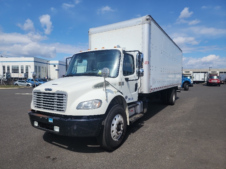 2019 Freightliner M2 106 in Monmouth Junction, NJ — photo 3
