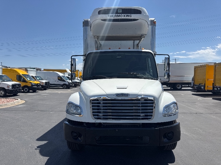 2020 Freightliner eM2 in Aurora, CO — photo 2