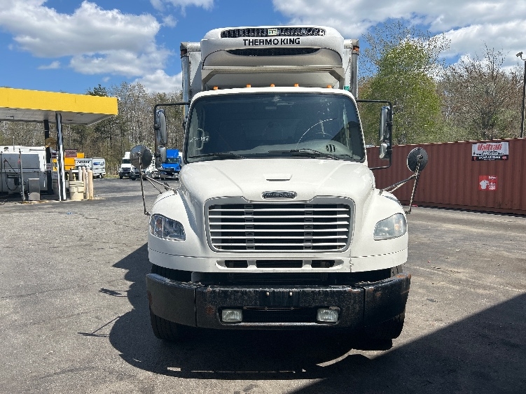2017 Freightliner eM2 in New Bedford, MA — photo 2