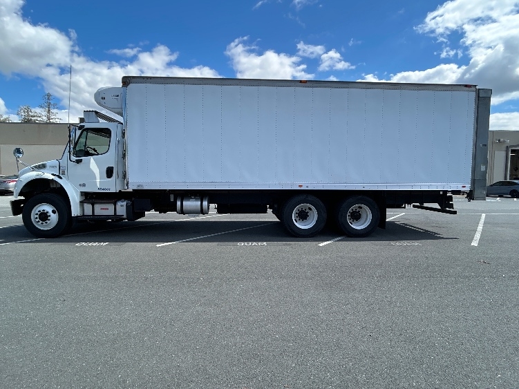 2017 Freightliner M2 106 in West Sacramento, CA — photo 4