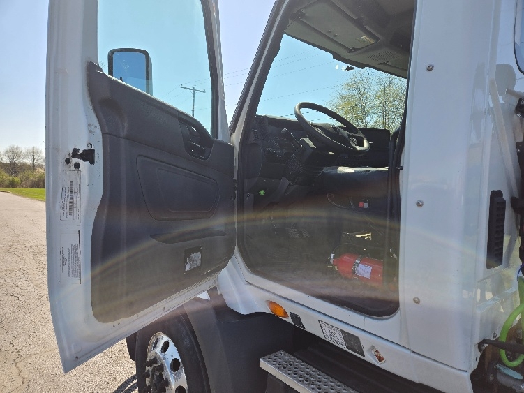 2019 International RH in White Deer, PA — photo 9