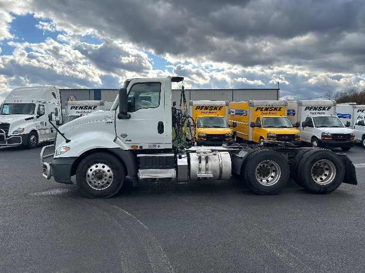 2019 International RH in Duncansville, PA — photo 4