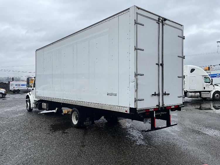 2020 Freightliner eM2 in Tacoma, WA — photo 6