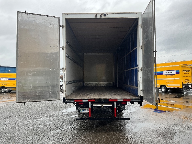 2020 Freightliner eM2 in Tacoma, WA — photo 8