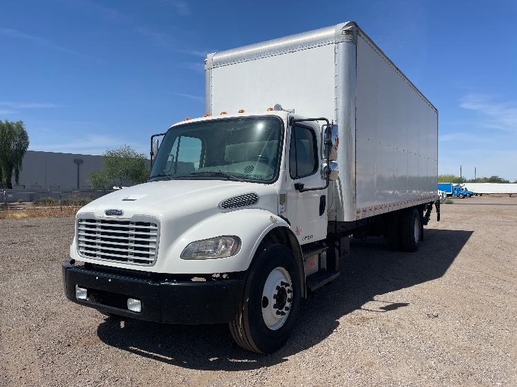 2019 Freightliner eM2 in Phoenix, AZ — photo 3