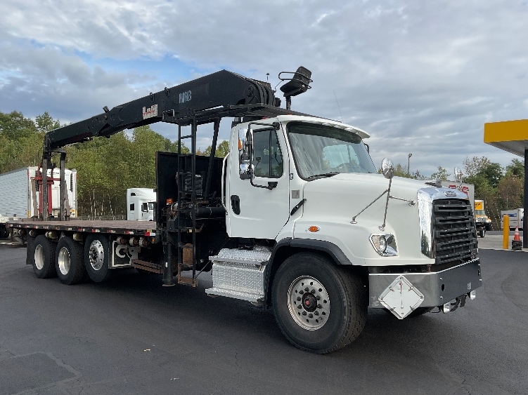 2019 Freightliner 114SD in Jessup, PA