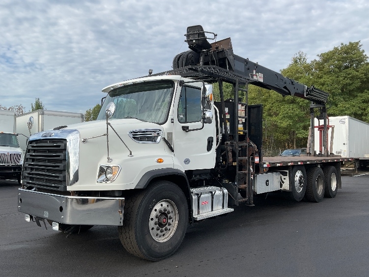 2019 Freightliner 114SD in Jessup, PA — photo 3