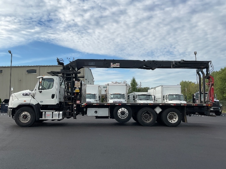 2019 Freightliner 114SD in Jessup, PA — photo 4