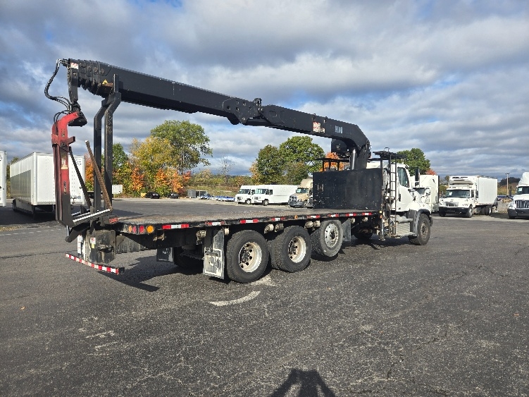 2019 Freightliner 114SD in White Deer, PA — photo 9