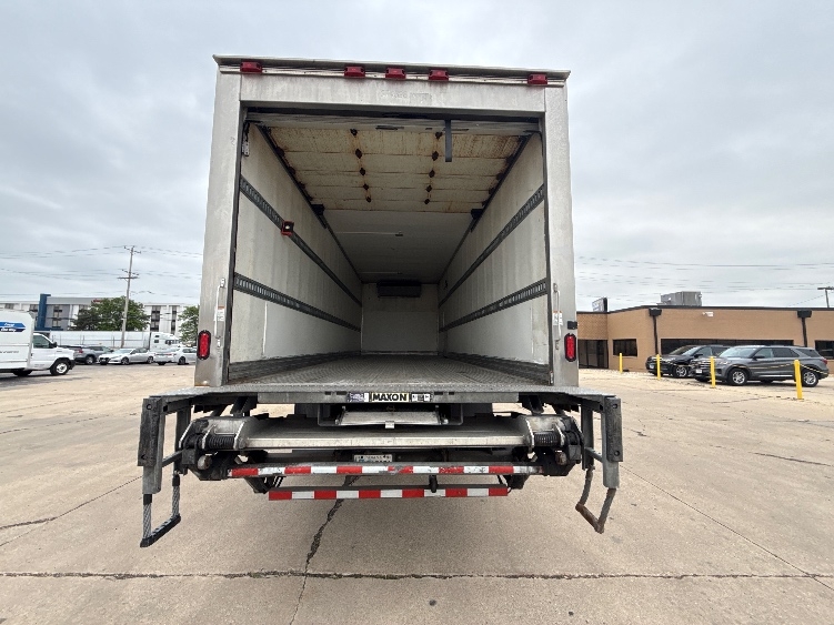 2019 International MV in Chicago (Melrose Park), IL — photo 8