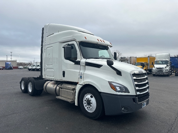 2020 Freightliner Cascadia