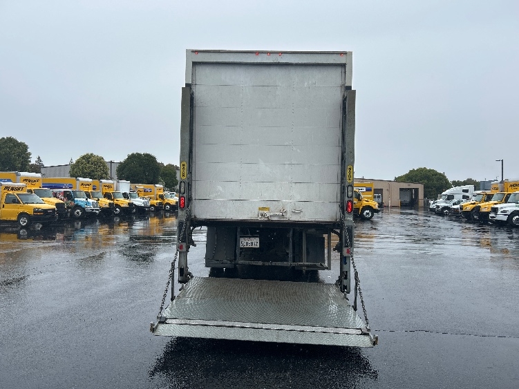 2019 International 4300 in West Sacramento, CA — photo 7
