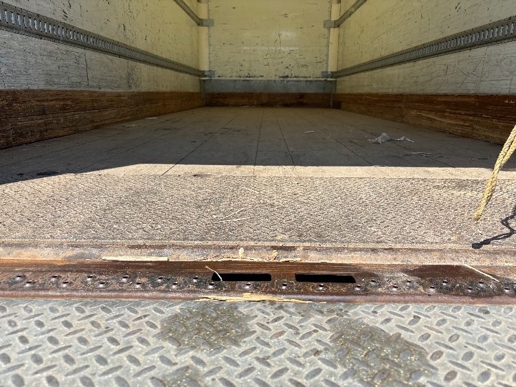 2019 Freightliner eM2 in Capitol Heights, MD — photo 10