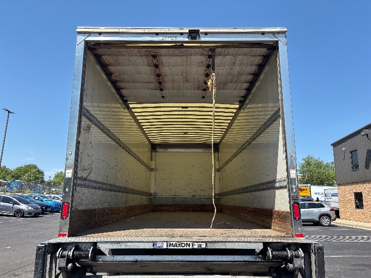 2019 Freightliner eM2 in Capitol Heights, MD — photo 8
