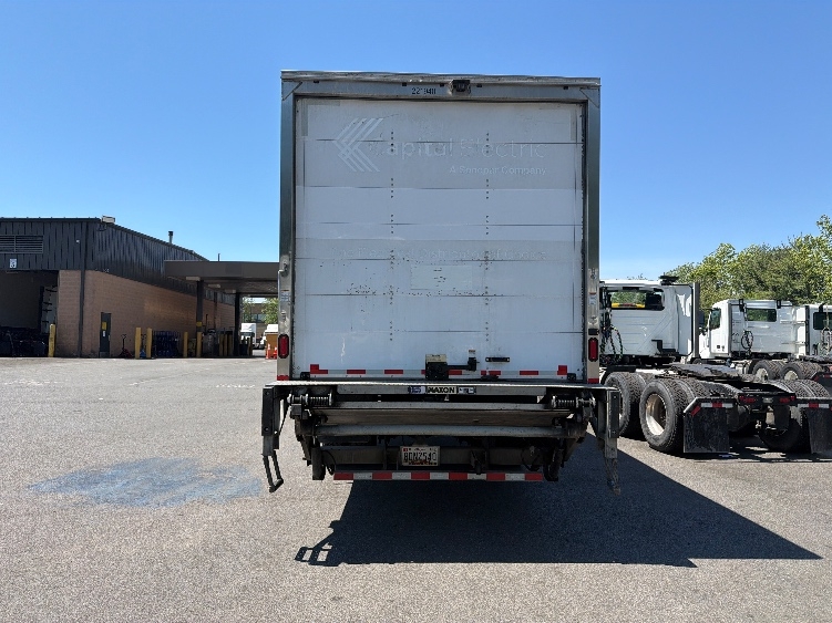 2019 Freightliner eM2 in Capitol Heights, MD — photo 6