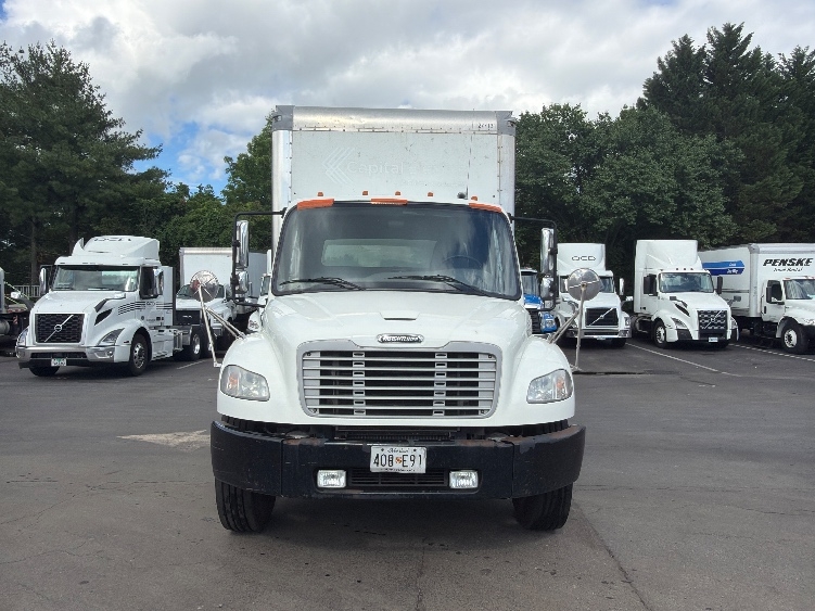 2019 Freightliner eM2 in Capitol Heights, MD — photo 2
