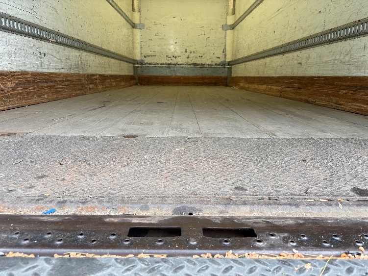 2019 Freightliner eM2 in Capitol Heights, MD — photo 10