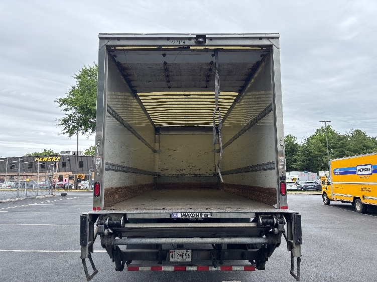 2019 Freightliner eM2 in Capitol Heights, MD — photo 8