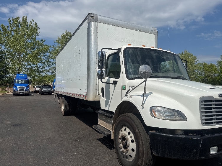 2019 Freightliner M2 106