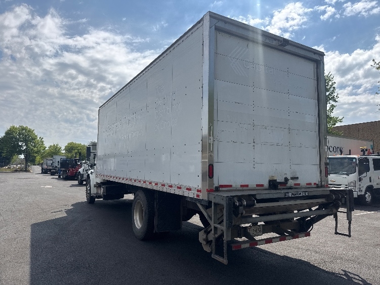 2019 Freightliner M2 106 in Capitol Heights, MD — photo 6