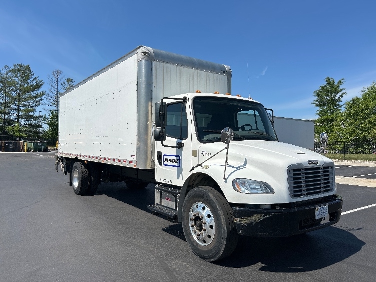 2019 Freightliner M2 106 in Sterling, VA