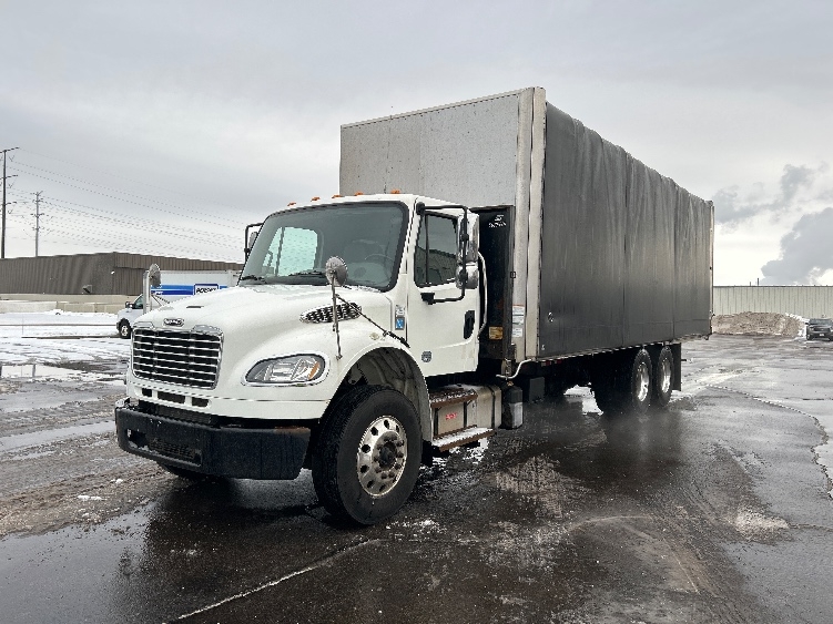 2020 Freightliner M2 106 in Rothschild, WI — photo 3