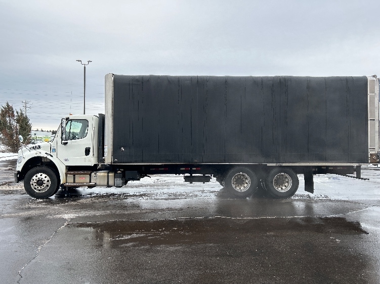 2020 Freightliner M2 106 in Rothschild, WI — photo 4