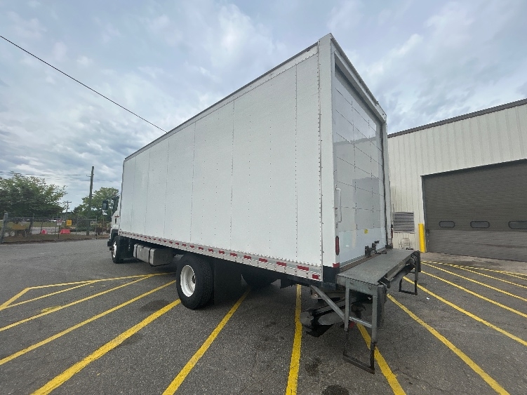 2019 Isuzu FTR in Prince George, VA — photo 6